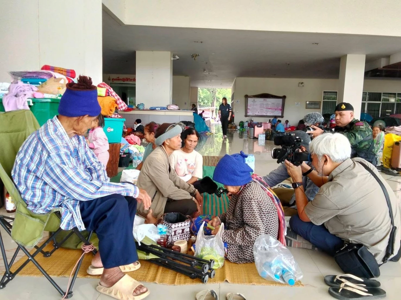 ทัพภาค 2 เดินเกมเร็ว พาสื่อ ตปท.ดู รพ.พนมดงรัก ที่โดน BM-21 ถล่ม