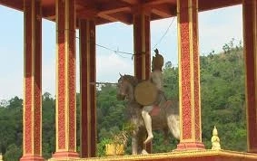 อนุสาวรีย์ตาอม