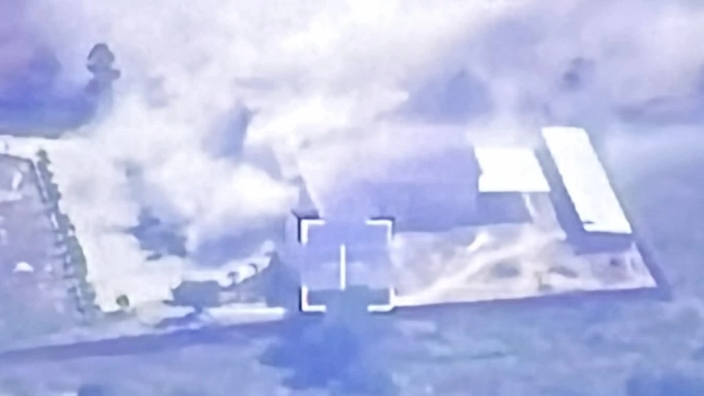 เปิดคลิป! ทัพภาค 1 ใช้ปืนใหญ่รถถัง ยิงทำลาย "กาสิโน" กัมพูชา ฝั่งบ้านตาพระยา สระแก้ว