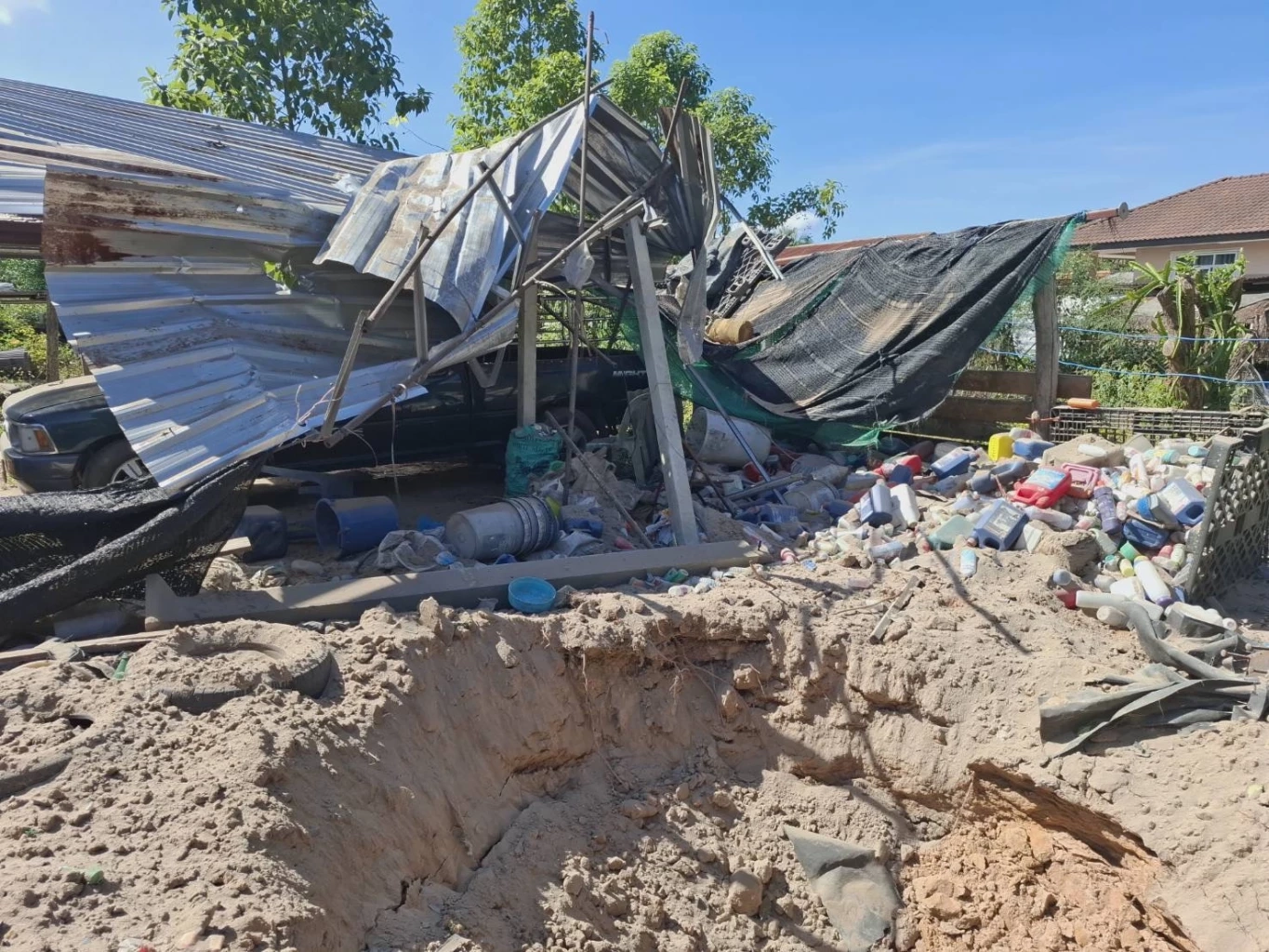 แฉ "กัมพูชา" ระดมยิงจรวด BM-21 เกือบ 700 นัด ถล่ม 98 จุด 4 จังหวัดอีสานใต้ (มีคลิป)