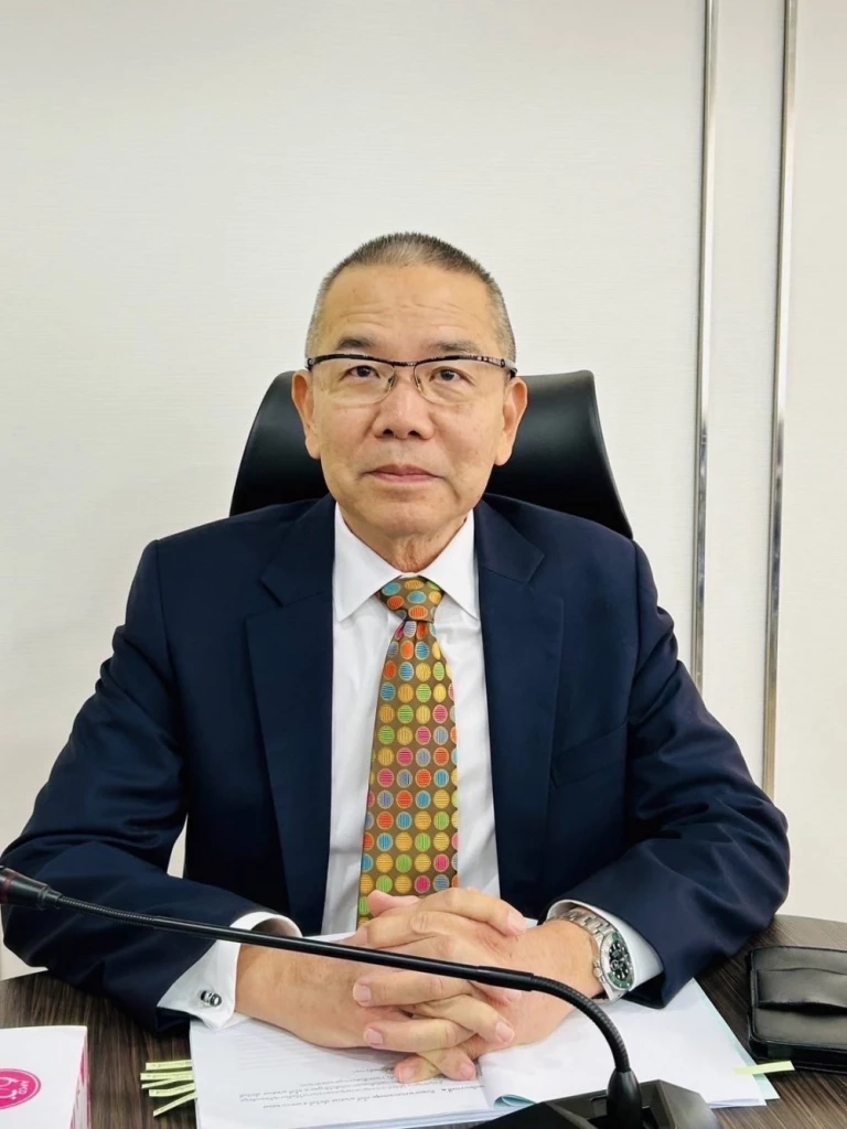 พล.อ.กฤษณะ บวรรัตนารักษ์ อดีตที่ปรึกษาพิเศษสำนักงานปลัดกระทรวงกลาโหม และอดีตรองเจ้ากรมพระธรรมนูญ