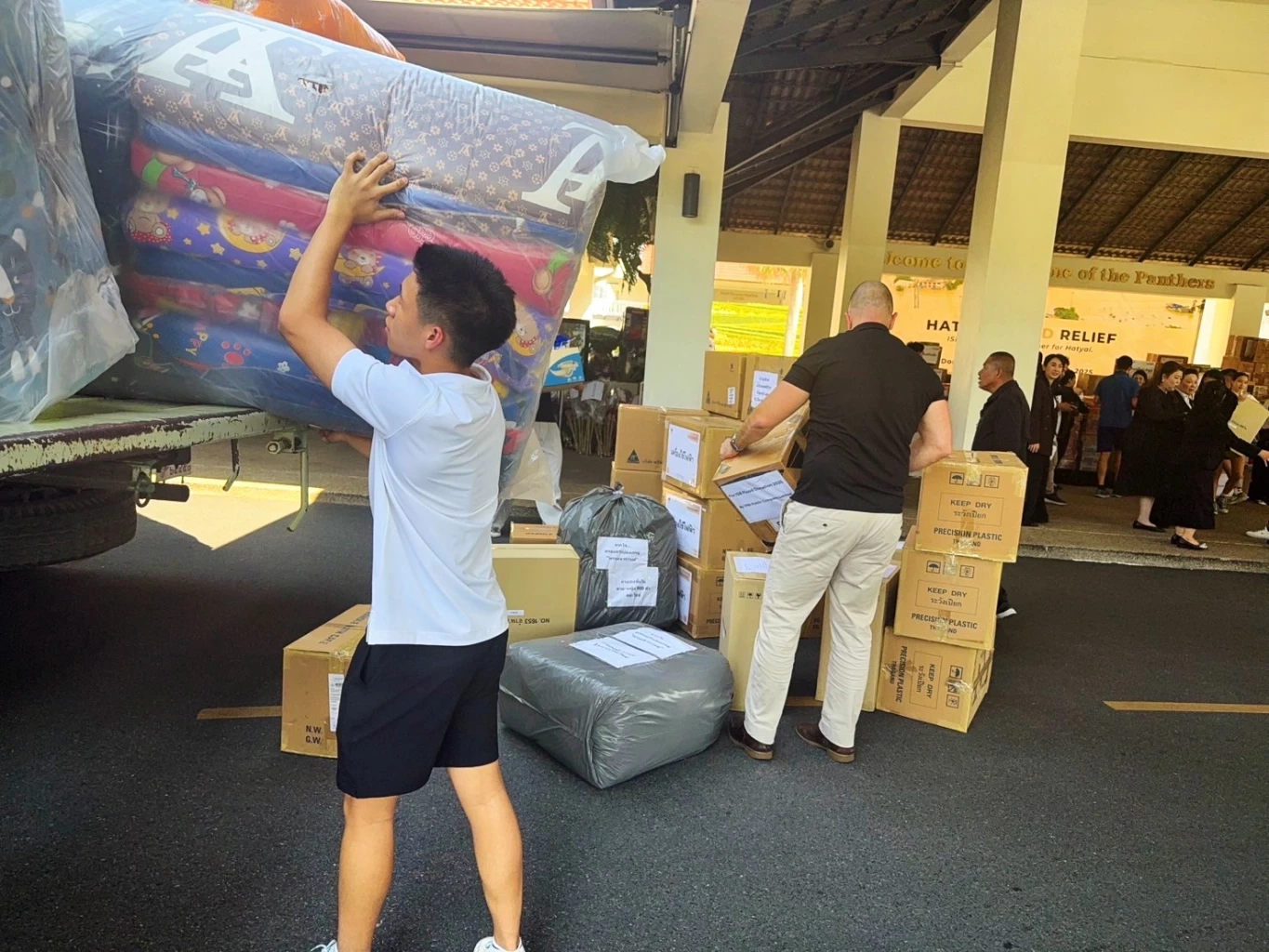 โรงเรียนนานาชาติไอเอสบี จับมือ กรมประชาสัมพันธ์ ช่วยเหลือน้ำท่วมหาดใหญ่