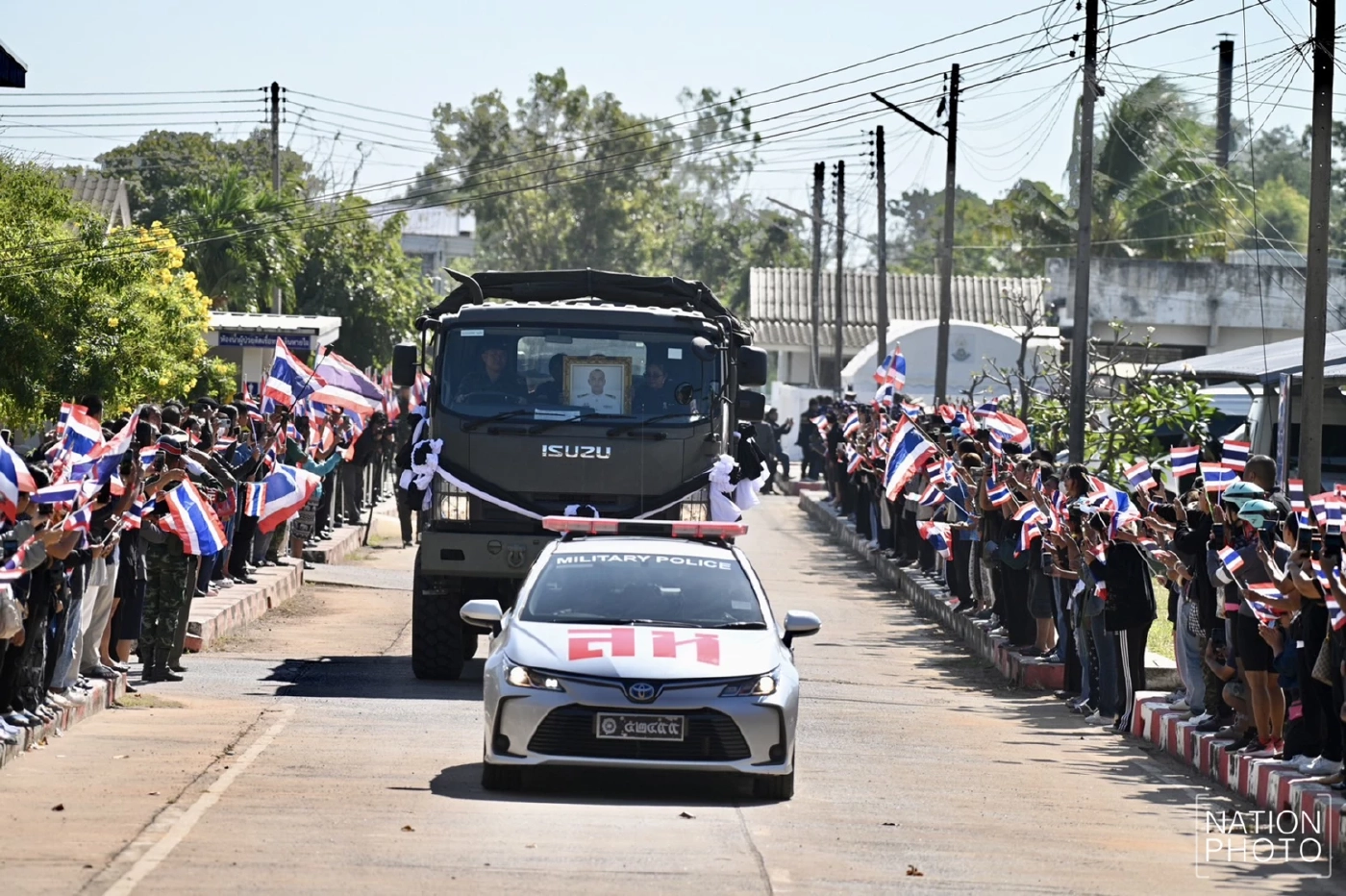 “อนุทิน” ส่งร่าง 2 ทหารกล้ากลับมาตุภูมิ ย้ำกองทัพยึดพื้นที่คืนได้หมดแล้ว