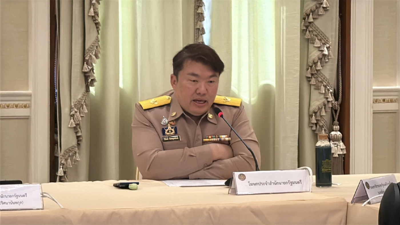  นายสิริพงศ์ อังคสกุลเกียรติ โฆษกประจำสำนักนายกรัฐมนตรี