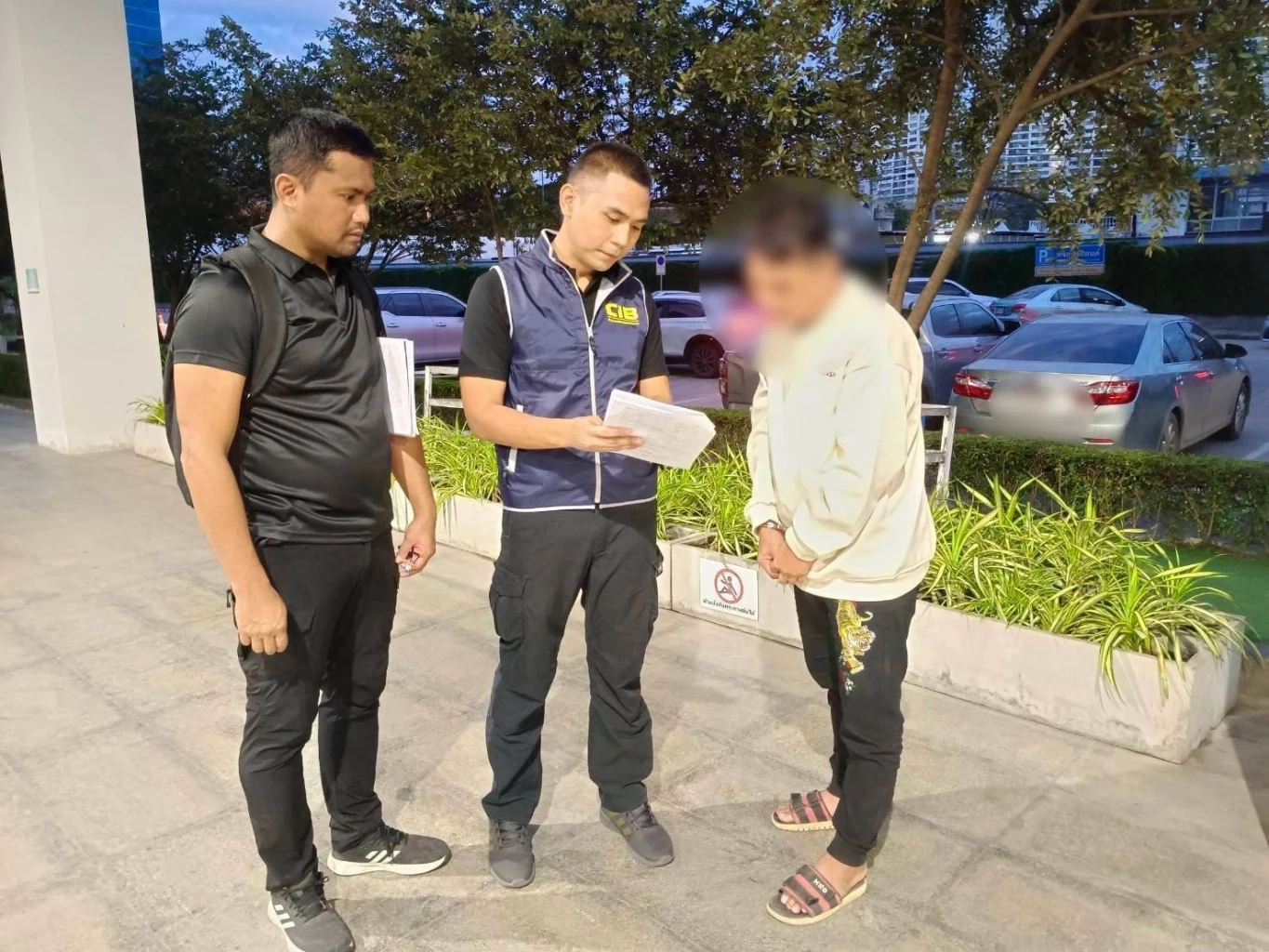 หนีก็ไม่พ้น! จับ "คนไทย" หัวหน้าแก๊งคอลเซ็นเตอร์ รับคำสั่ง "นายทุนจีน" โดยตรง หนีกบดานเมืองน่าน