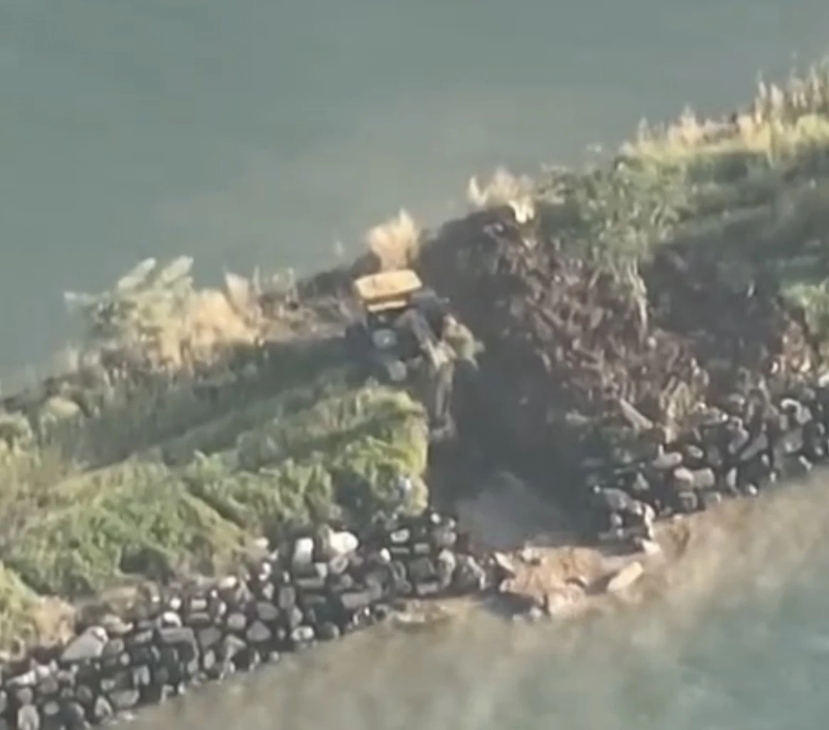 กัมพูชายอมบึ้มเขื่อนดักตะกอน หวั่นโดนไทยถล่มทางเข้าเกาะกง