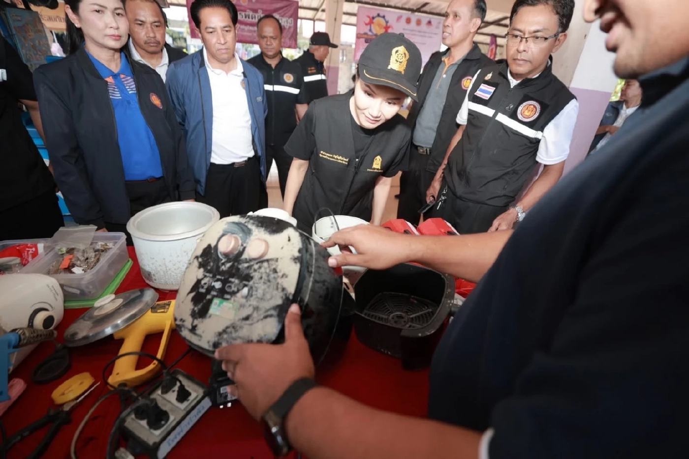 ซ่อมได้! "นฤมล" โชว์ผลงาน "Fix It Center" นำ นศ.อาชีวะ ลุยหาดใหญ่ ฟื้นยานพาหนะ อุปกรณ์ไฟฟ้า