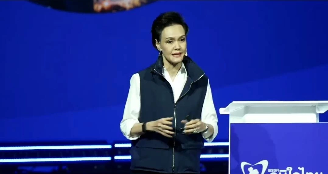 'นางศุภจี สุธรรมพันธุ์'' รัฐมนตรีว่าการกระทรวงพาณิชย์