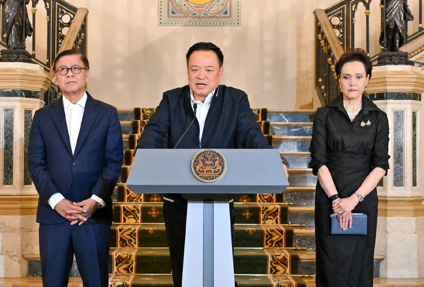 สื่อนอกรายงาน “อนุทิน” คุยกับ “ทรัมป์” โดยเน้นไทยไม่ได้เริ่มก่อน