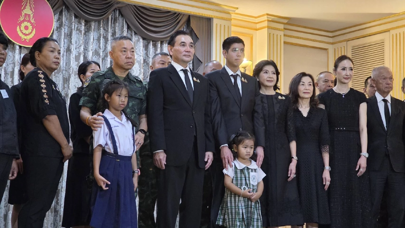 “สารัชถ์” มอบเงิน ทบ.ช่วยครอบครัว 23 ทหารพลีชีพ ปะทะชายแดนไทย-กัมพูชา