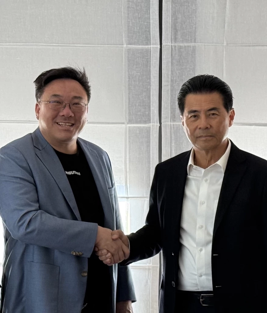 “เทวัญ-ลูกพรรคสุวัจน์” เข้าร่วมเพื่อไทย เสริมแกร่งโคราช 3 เขต สู้ศึกเลือกตั้ง