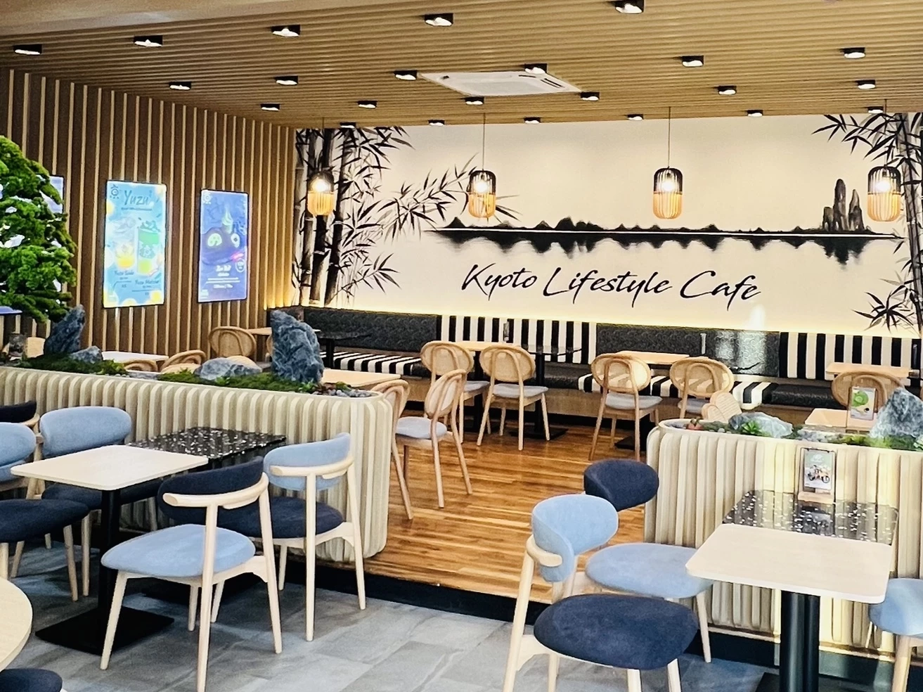 จากเกียวโตสู่เวียงจันทน์...Kyo Roll En เปิดสาขาแรกในลาว!!  เดินหน้าดันแบรนด์คนไทยบุกตลาดโลก