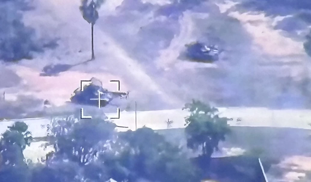 เปิดคลิป! ทัพภาค 1 ใช้ปืนใหญ่รถถัง ยิงทำลาย "กาสิโน" กัมพูชา ฝั่งบ้านตาพระยา สระแก้ว