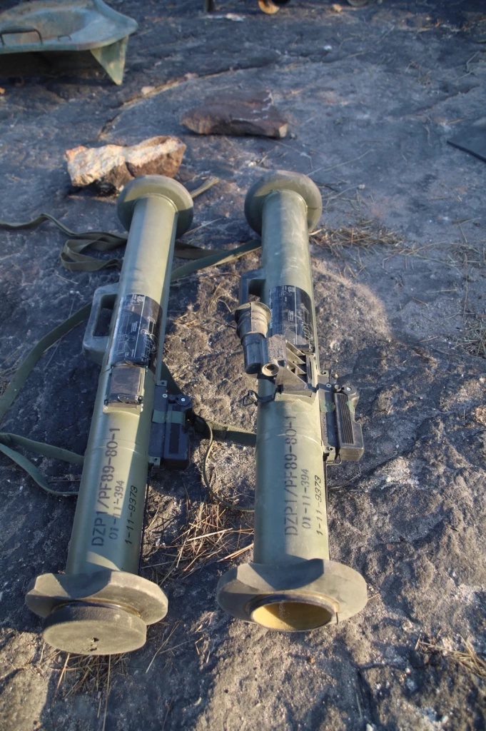 พบอื้อ! เนิน 500 ทัพไทยยึด คลังแสงอาวุธ "ทหารกัมพูชา" ได้เพียบ