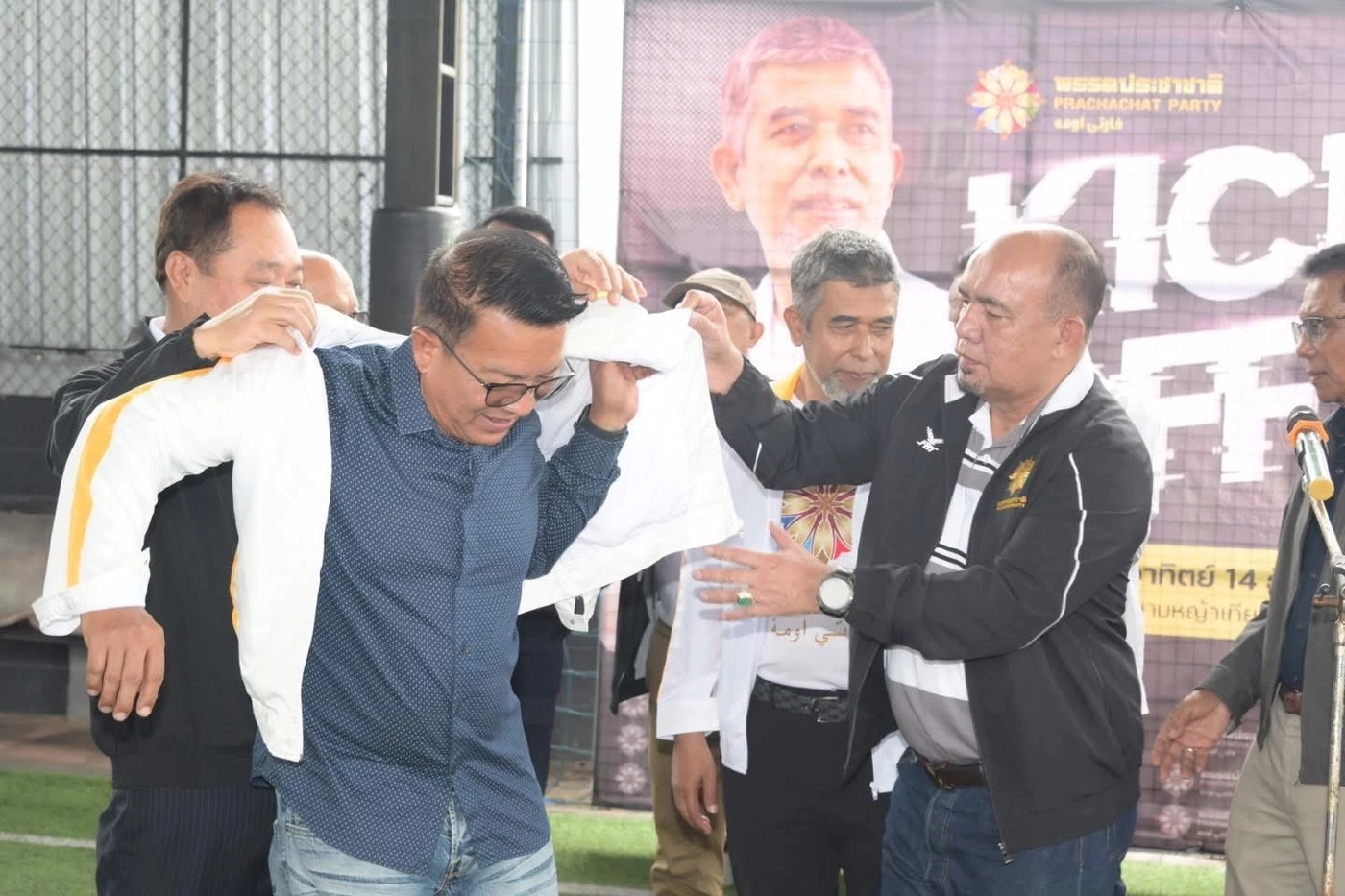 พ.ต.อ.ทวี เปิดตัวว่าที่ผู้สมัคร สส. พรรคประชาชาติ จ.ปัตตานี 2 เขต