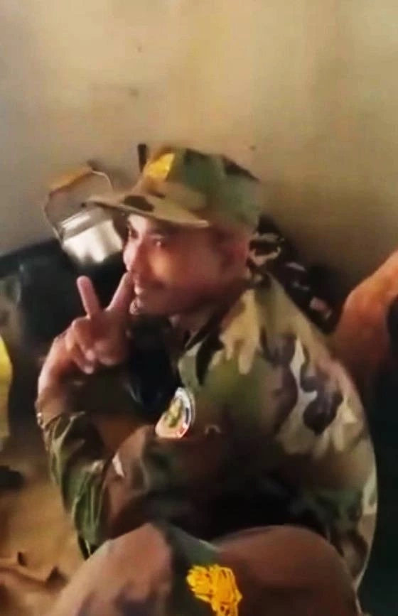 เดือดก่อนรุ่งสาง! กัมพูชาเปิดฉากยิง BM-21 ใส่ไทยหลายจุด กองทัพภาค 2 โต้ทันควัน (มีคลิป)