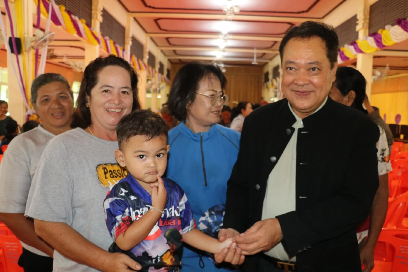 "พ.ต.อ.ทวี" ลุยชายแดนใต้ ชู คืนความเป็นธรรมชาวบ้าน