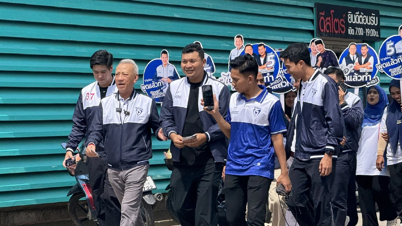 “พิพัฒน์” ควงลูกปิดเมืองตันหยงมัสขอคะแนน มั่นใจปักธงนราฯ ทุกเขต
