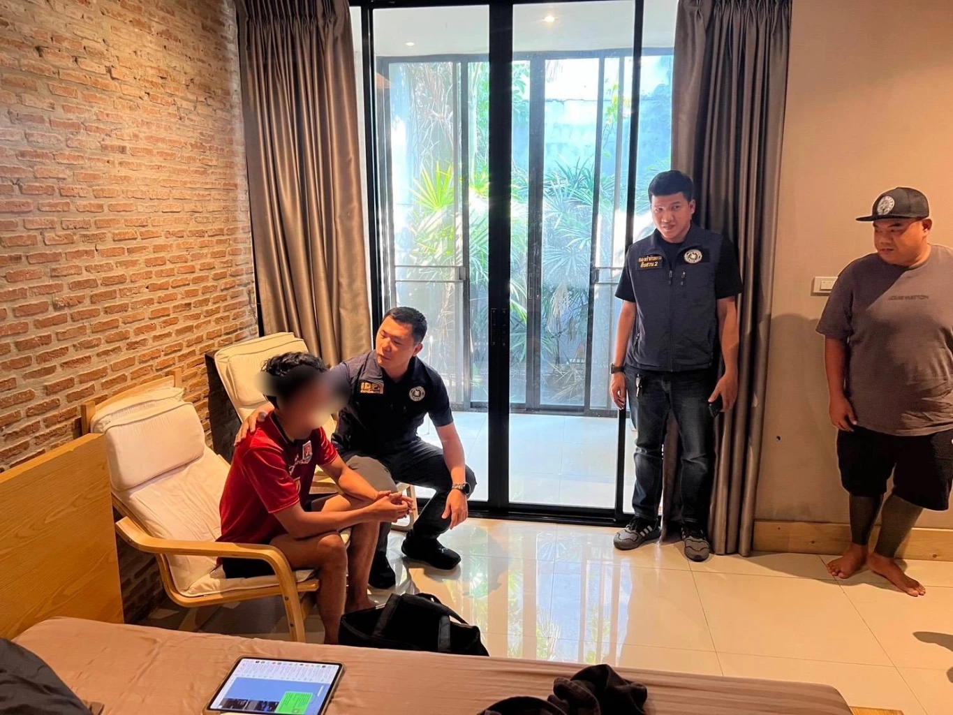 ศูนย์ ACSC รุดช่วย 2 วัยรุ่น - ข้าราชการบำนาญ เหยื่อสแกมเมอร์