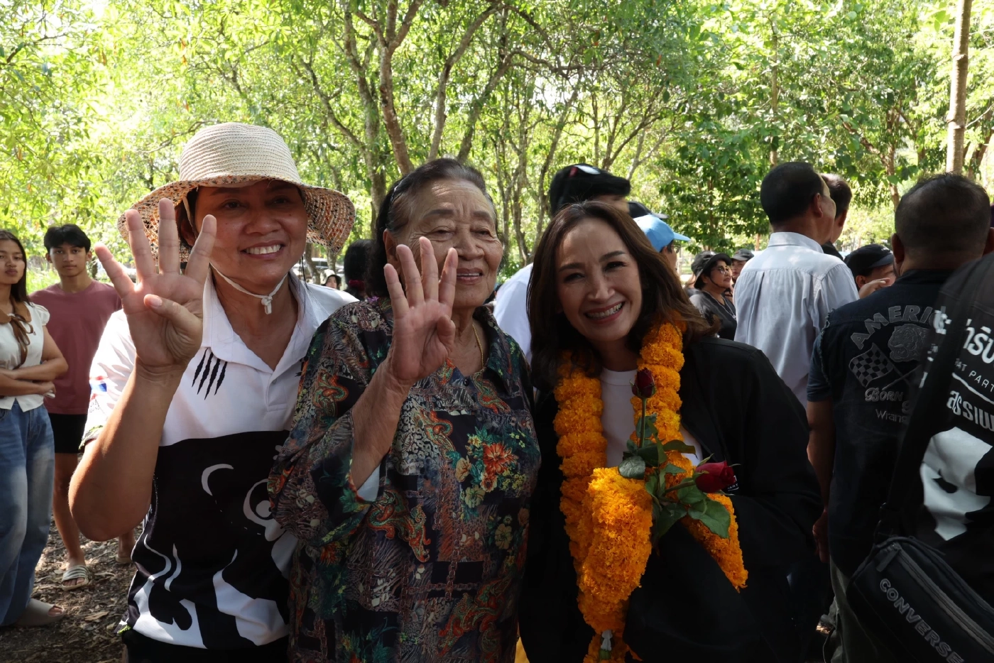 "อภิสิทธิ์" ขอคะแนนชาวพังงา ย้ำ "ประชาธิปัตย์เหมือนสมบัติคนใต้"