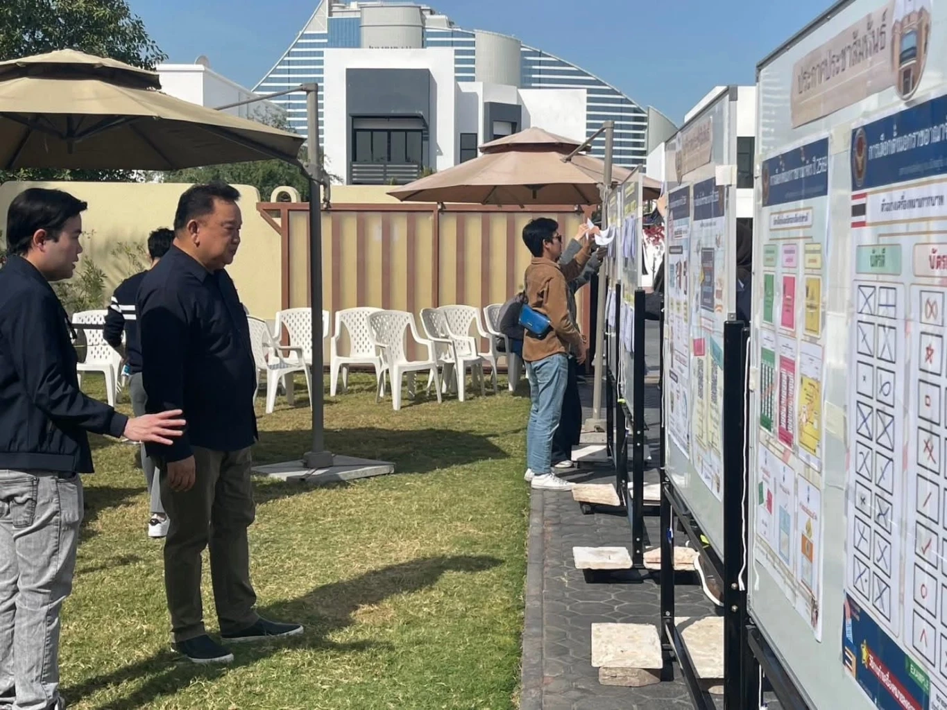 'กงสุล' การันตีบัตรเลือกตั้ง สส.ต่างแดนทุกใบถึงไทยทันนับ 8 ก.พ.