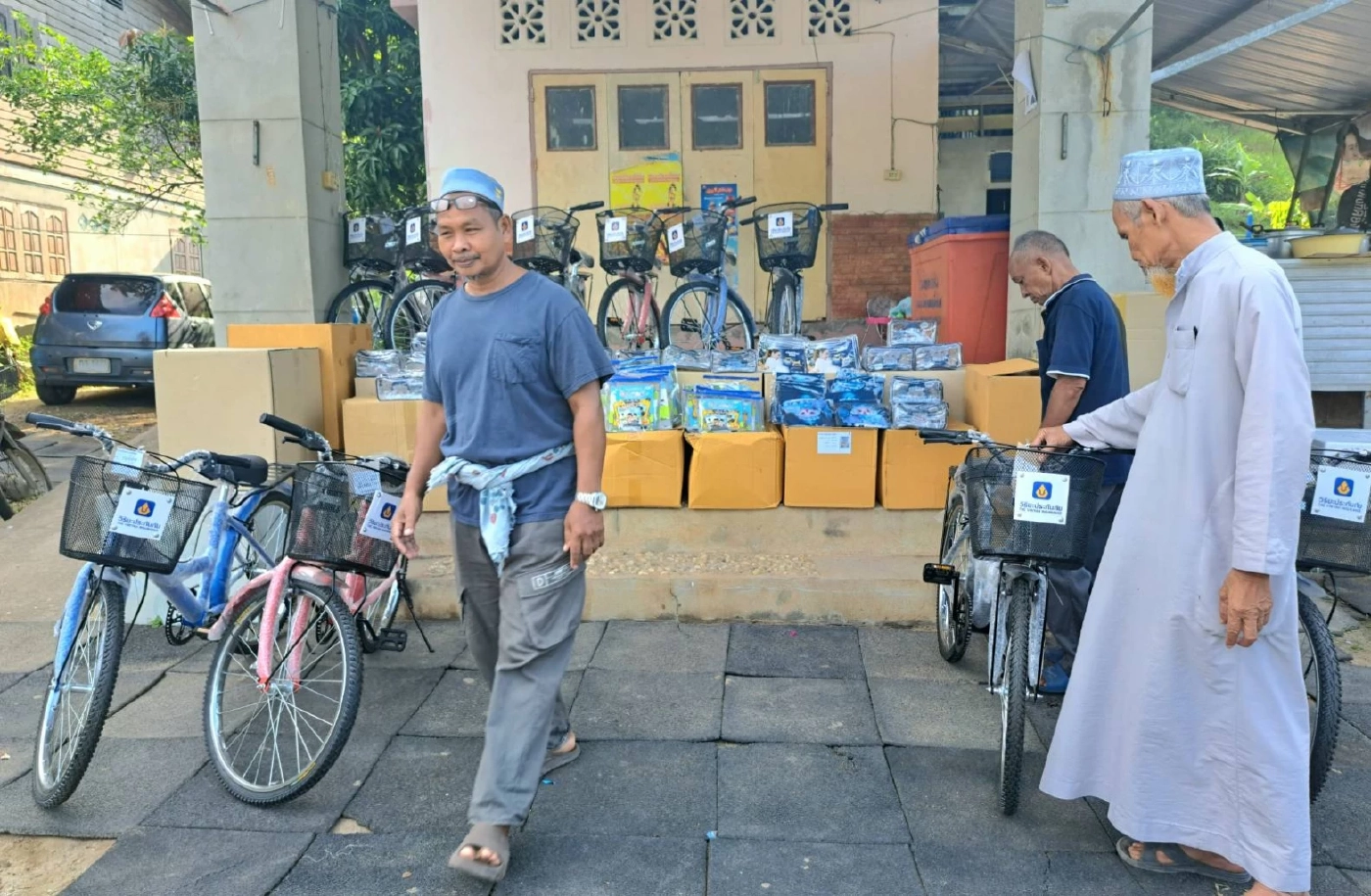 “สื่อใต้-เนชั่น-วิริยะ” มอบของขวัญ “เด็กที่ไปไม่ถึงวันเด็ก”