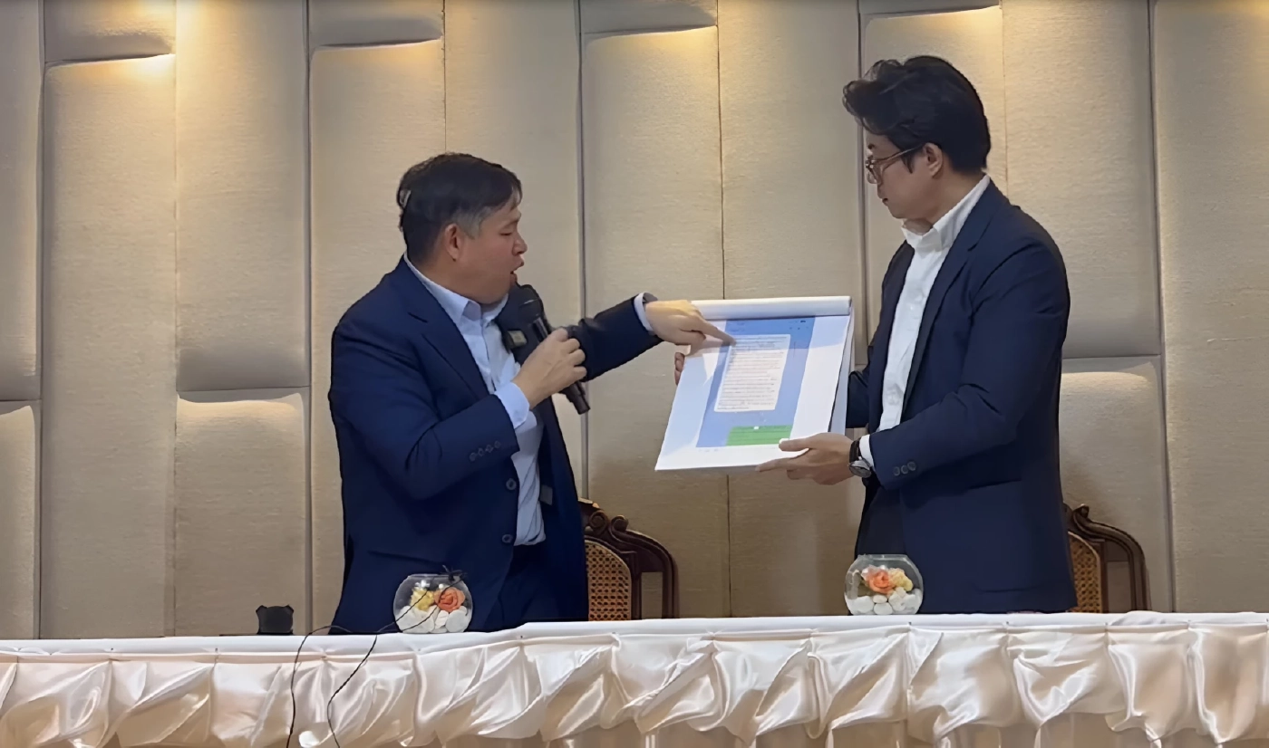 เปิดคลิป! "ทนายแก้ว" แจงปมฉาว "สาว19" ยอมรับคิดน้อย หอมกอดจูบ ในรถจริง