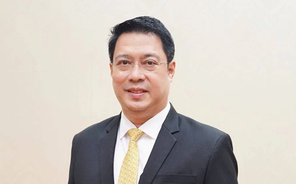 นายสืบพงษ์ ปราบใหญ่