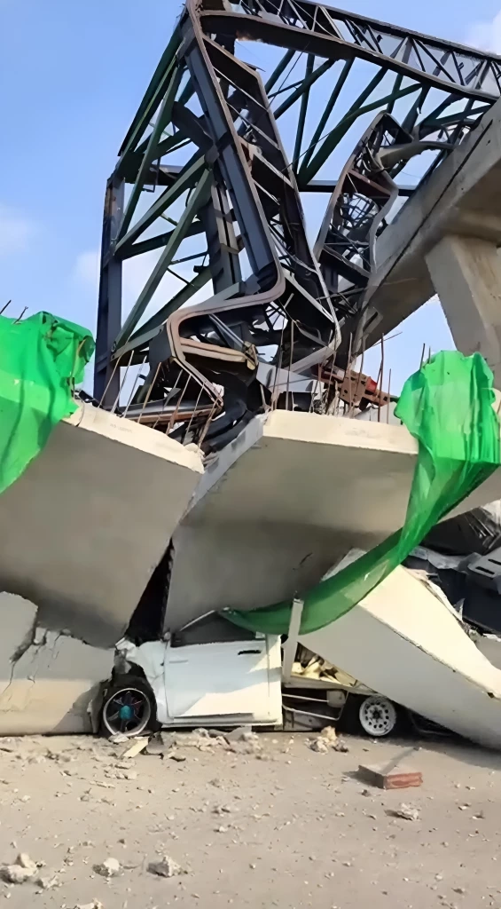 ย้อนรอยเหตุระทึก! ถนนพระราม 2 เกิดอุบัติเหตุซ้ำซากที่เกิดขึ้นจากการก่อสร้าง