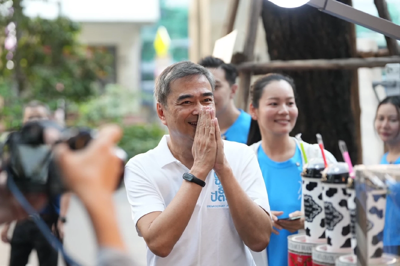 ปชป.ปลื้ม! นิด้าโพลเผยคนเมืองคอนหนุน "อภิสิทธิ์" เป็นนายกฯ