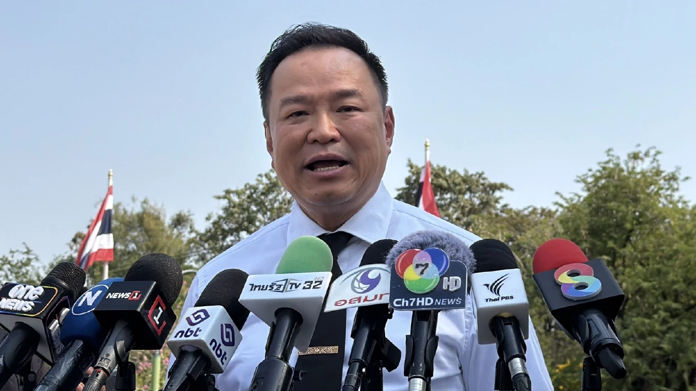 "นายกฯ" กำชับให้ "มทภ.4" ดูแลเหตุป่วนปั๊มน้ำมัน 3 จ.ชายแดนใต้ รับโยงทั้งเรื่อง "การเมือง-ก่อการร้าย"