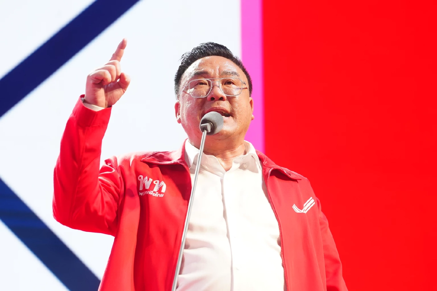 "จุลพันธ์" โต้ข่าวแจกเงิน ยันนโยบาย "เศรษฐีเงินล้าน" คือการลงทุนด้านข้อมูล