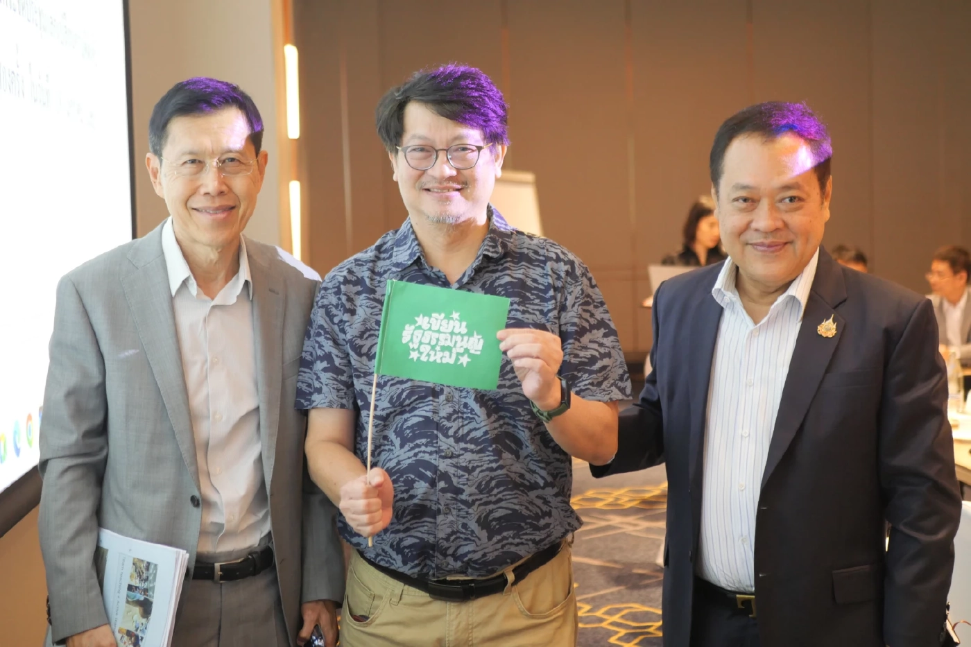 "ทวี" จี้ประชามติต้องโปร่งใส! ยกบทเรียน 3 จว.ใต้ เคยโหวตโน รธน.60