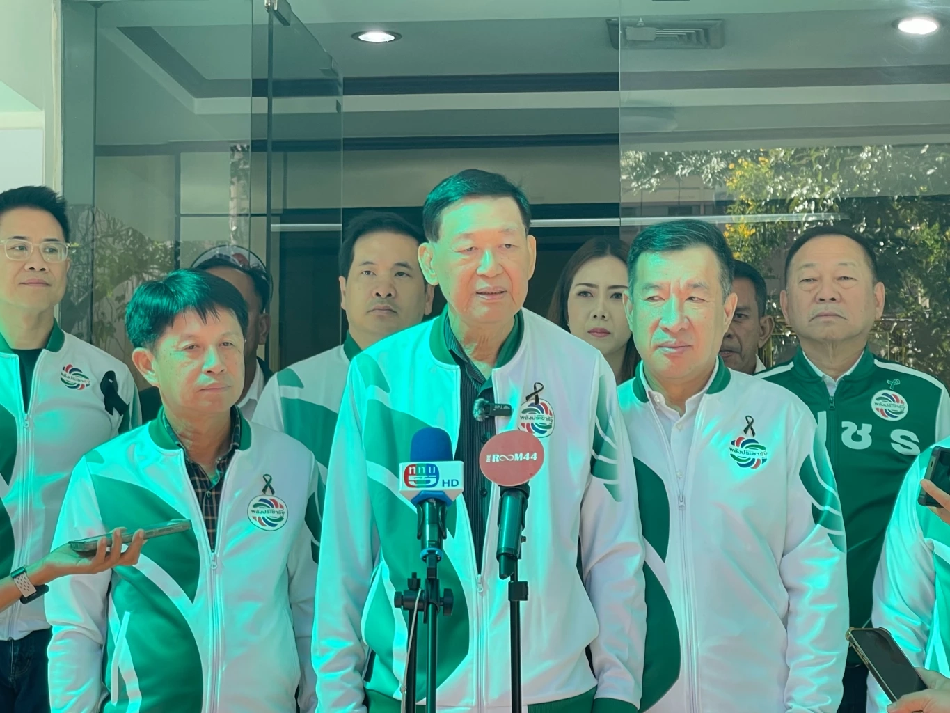 ด่วน! บิ๊กป้อม ไขก๊อกหัวหน้า พปชร. - ตั้ง “ตรีนุช” นั่งแทน