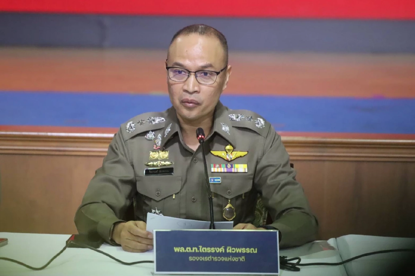 "บิ๊กอรรถ​" แจงชัดสอบ "พ.ต.อ.ภาคภูมิ" ฐานะผู้กล่าวหา ไม่ใช่ละเว้น ชี้คดีสินบนทองคำถึงมือ ป.ป.ช.แล้ว (มีคลิป)