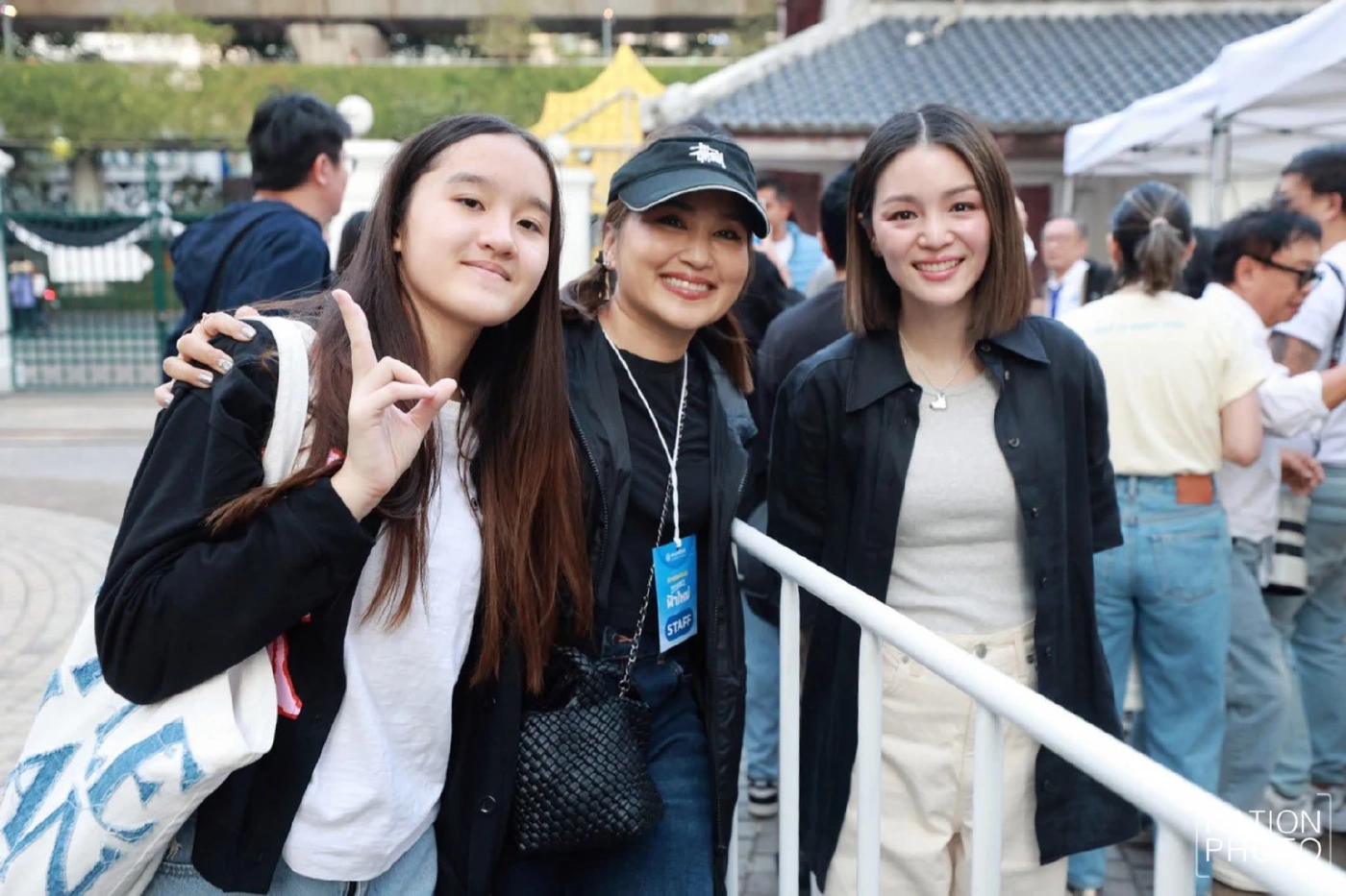 ''อภิสิทธิ์'' พร้อมต้อนรับ ''มาดามเดียร์'' คัมแบ็กประชาธิปัตย์