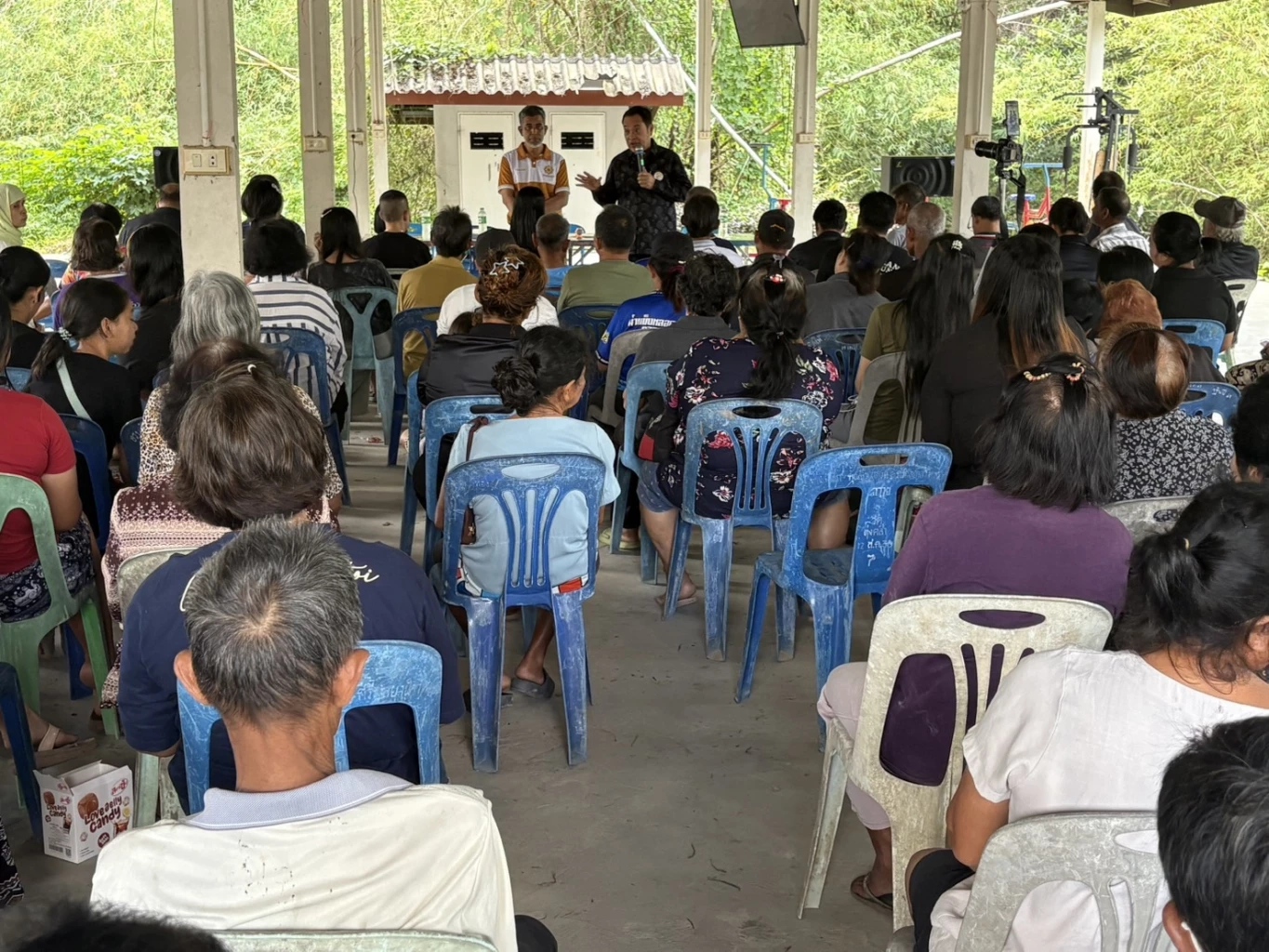 "วันนอร์- พ.ต.อ.ทวี" บุกปัตตานี พบ 1,200 โต๊ะครู ชี้ การเมือง คือ เกราะป้องศาสนา ชูยุทธศาสตร์ "สันติภาพสมดุล"