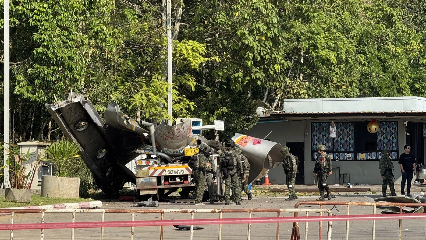 เปิดผลสอบบึ้ม 11 ปั๊มชายแดนใต้! โยงคดีฆ่า 15 ศพปี 62 - สังหารโต๊ะอิหม่ามปี 67