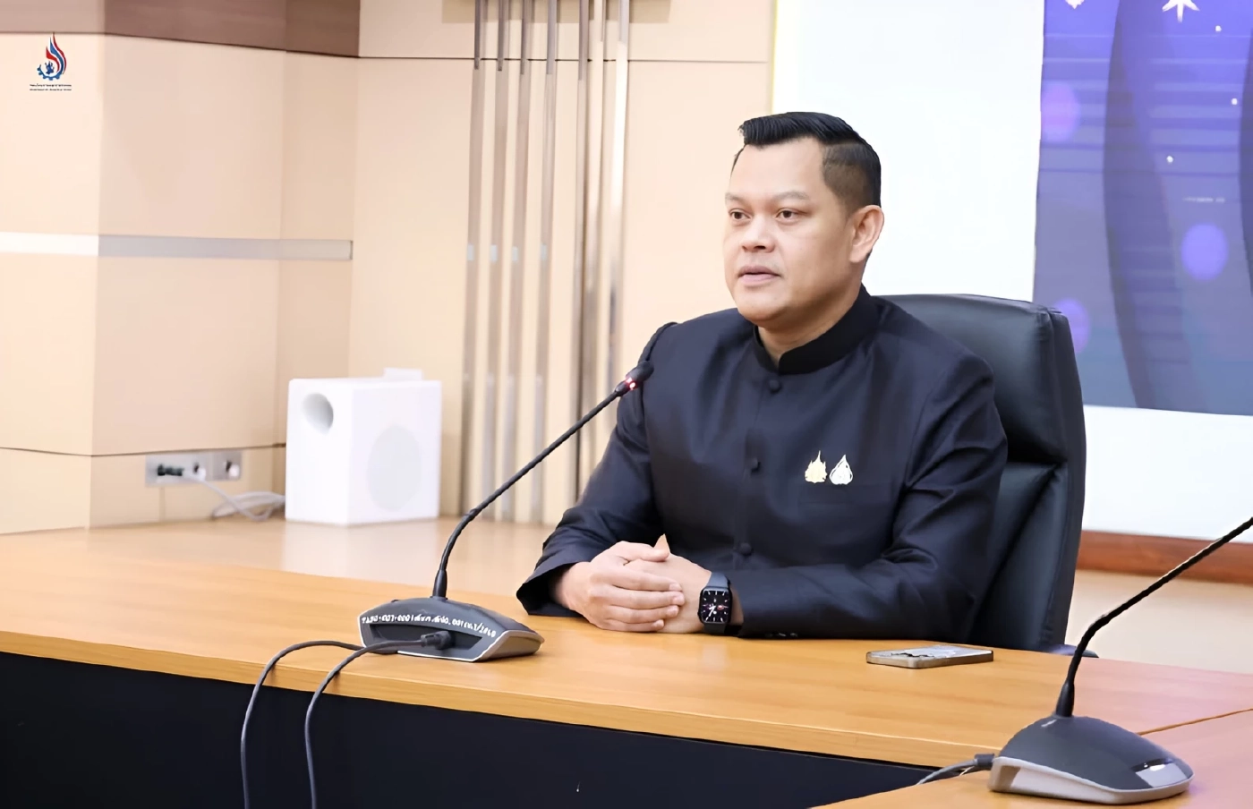 นายธนกร วังบุญคงชนะ รัฐมนตรีว่าการกระทรวงอุตสาหกรรม