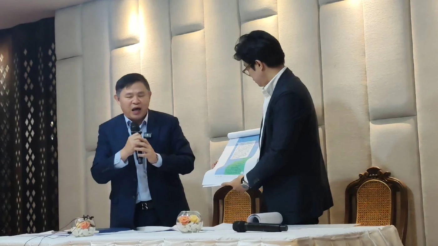 เปิดคลิป! "ทนายแก้ว" แจงปมฉาว "สาว19" ยอมรับคิดน้อย หอมกอดจูบ ในรถจริง