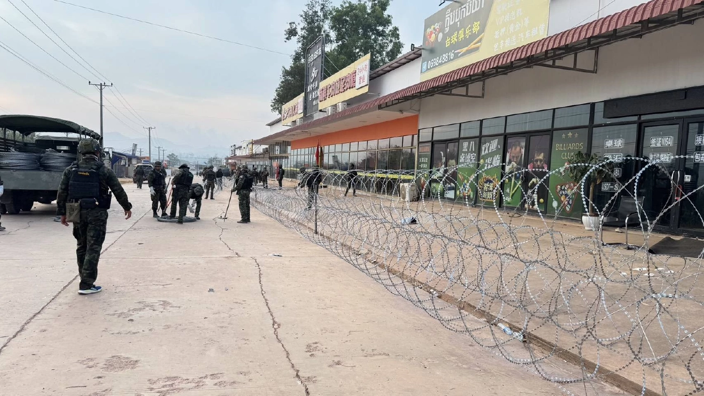 เปิดคลิป! ฉก.นย.ตราด เข้ายับยั้ง "ชาวจีนรื้อรั้วลวดหนาม" บ้านท่าเส้นโดยพลการ