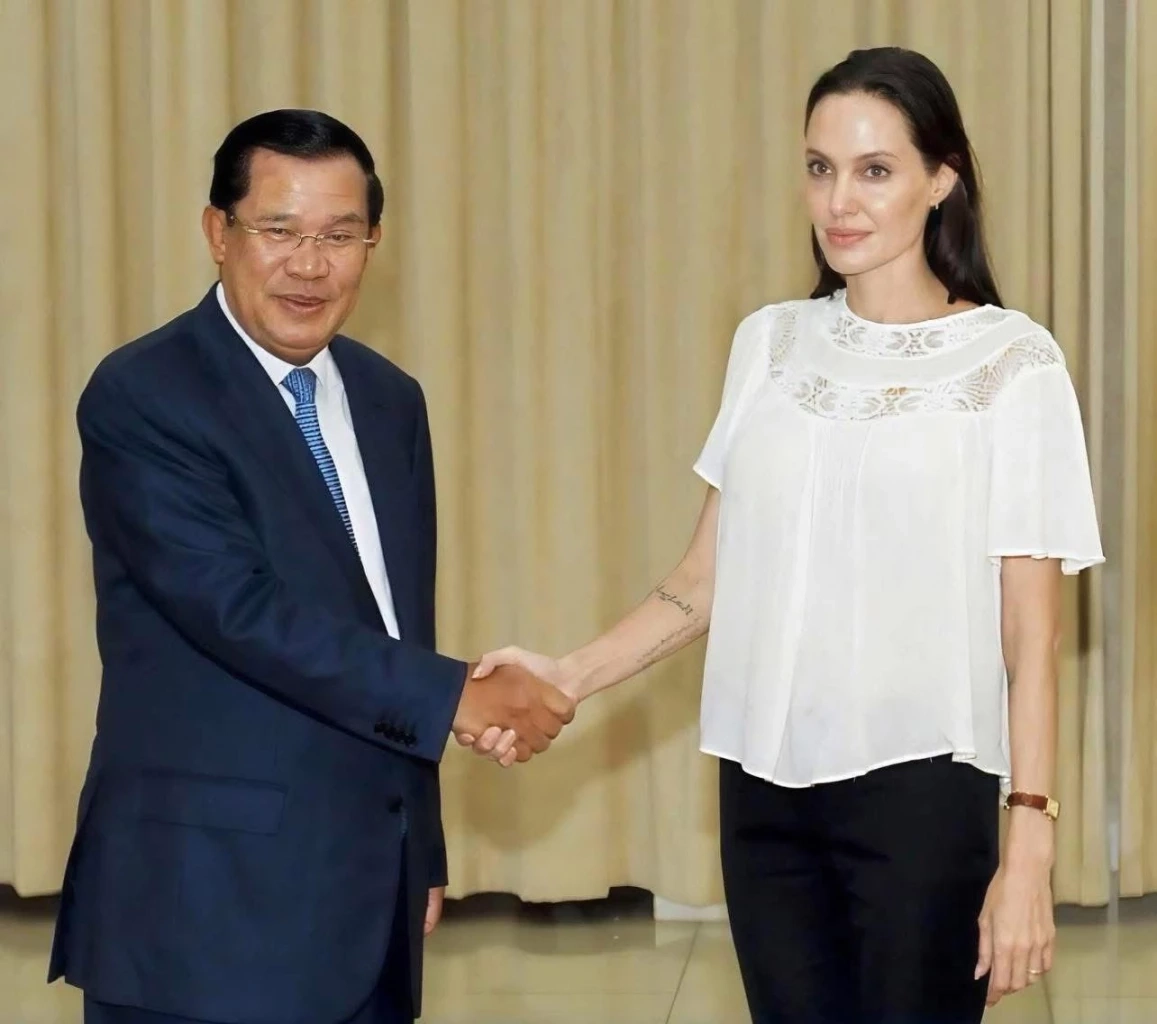 กัมพูชา เดือด! IO ถล่ม "โจลี" ปมไม่ช่วยกู้ชื่อเสียงประเทศ