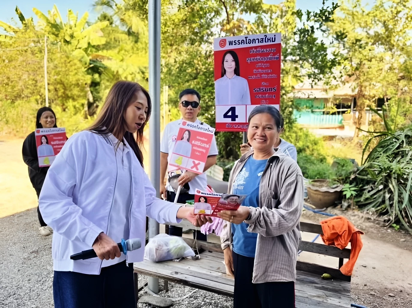 "รสรินทร์" ทายาท "ศรัณย์วุฒิ" กับภารกิจพรรคโอกาสใหม่