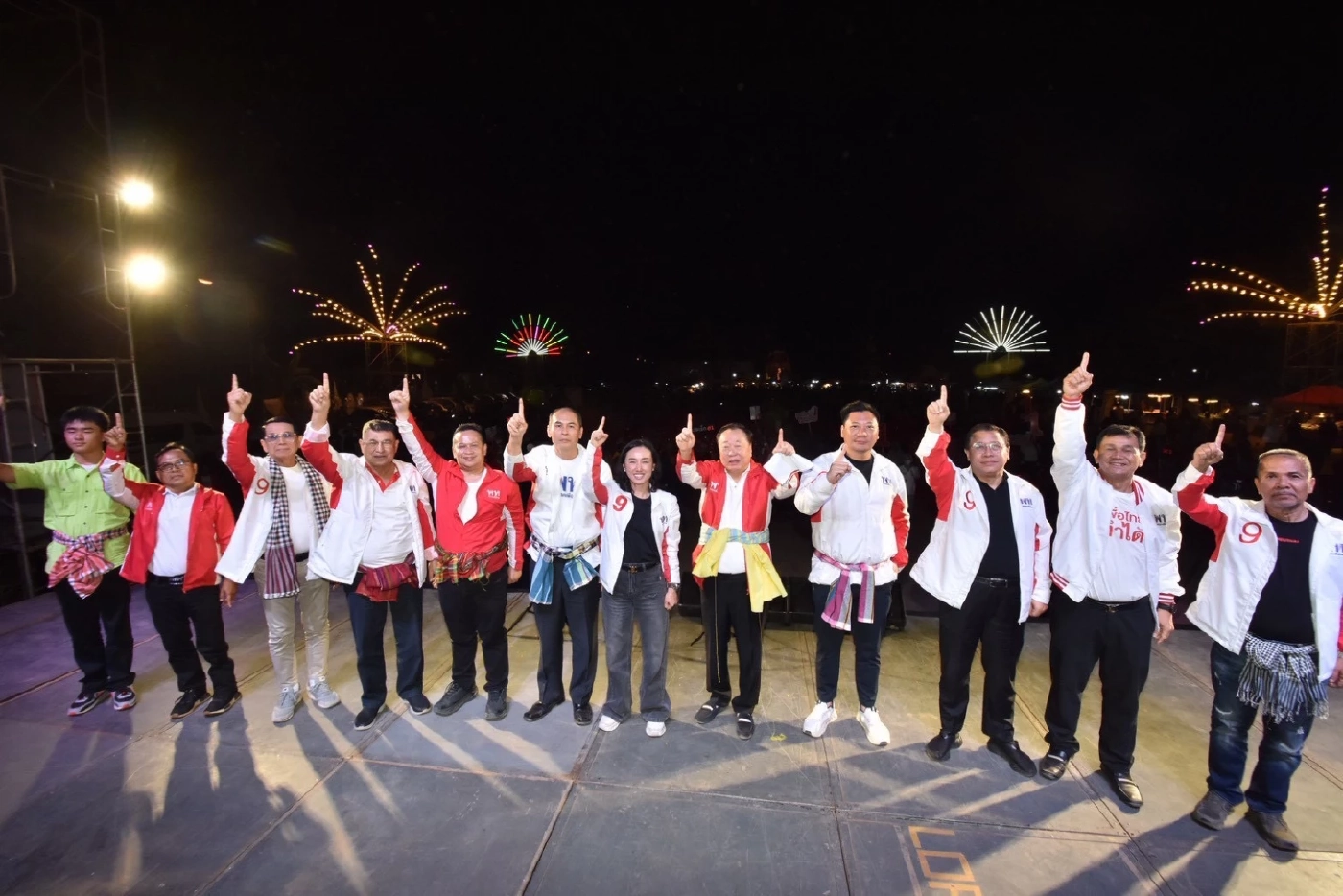 “ลิณธิภรณ์” ลุยเสริมทัพ “สุชาติ” ปลุกฉะเชิงเทรา ดัน “มดเล็ก” เข้าสภา