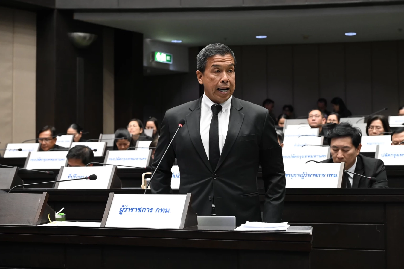 "ชัชชาติ" ของบเพิ่ม 4 พันล้าน จ่ายหนี้เดินรถไฟฟ้า "สายสีเขียว"