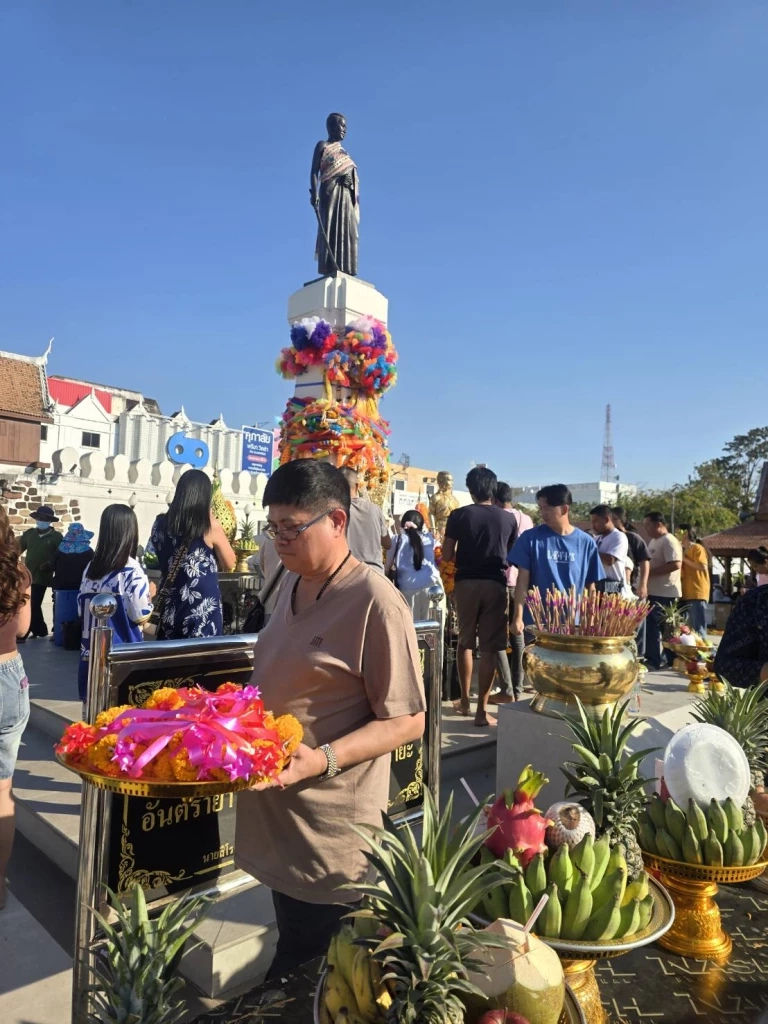 “แรมโบ้” ผู้สมัคร สส.โคราช พรรคโอกาสใหม่ แนะนำตัวกำนัน-ผู้ใหญ่บ้าน