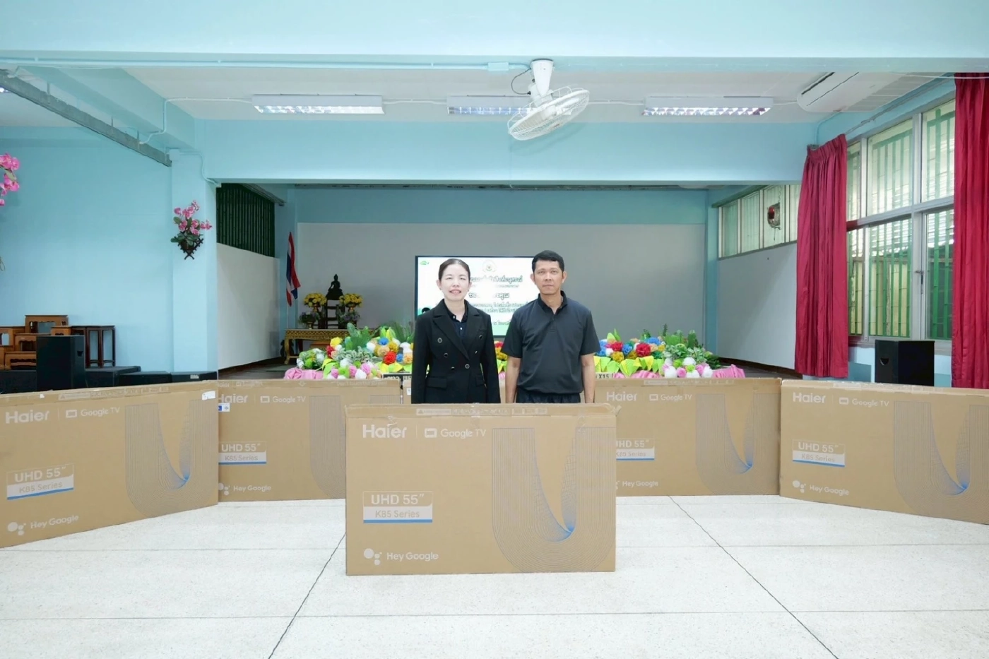 "ซีแอนด์จี" มอบ Smart TV หนุนการศึกษาโรงเรียนหนองแขม