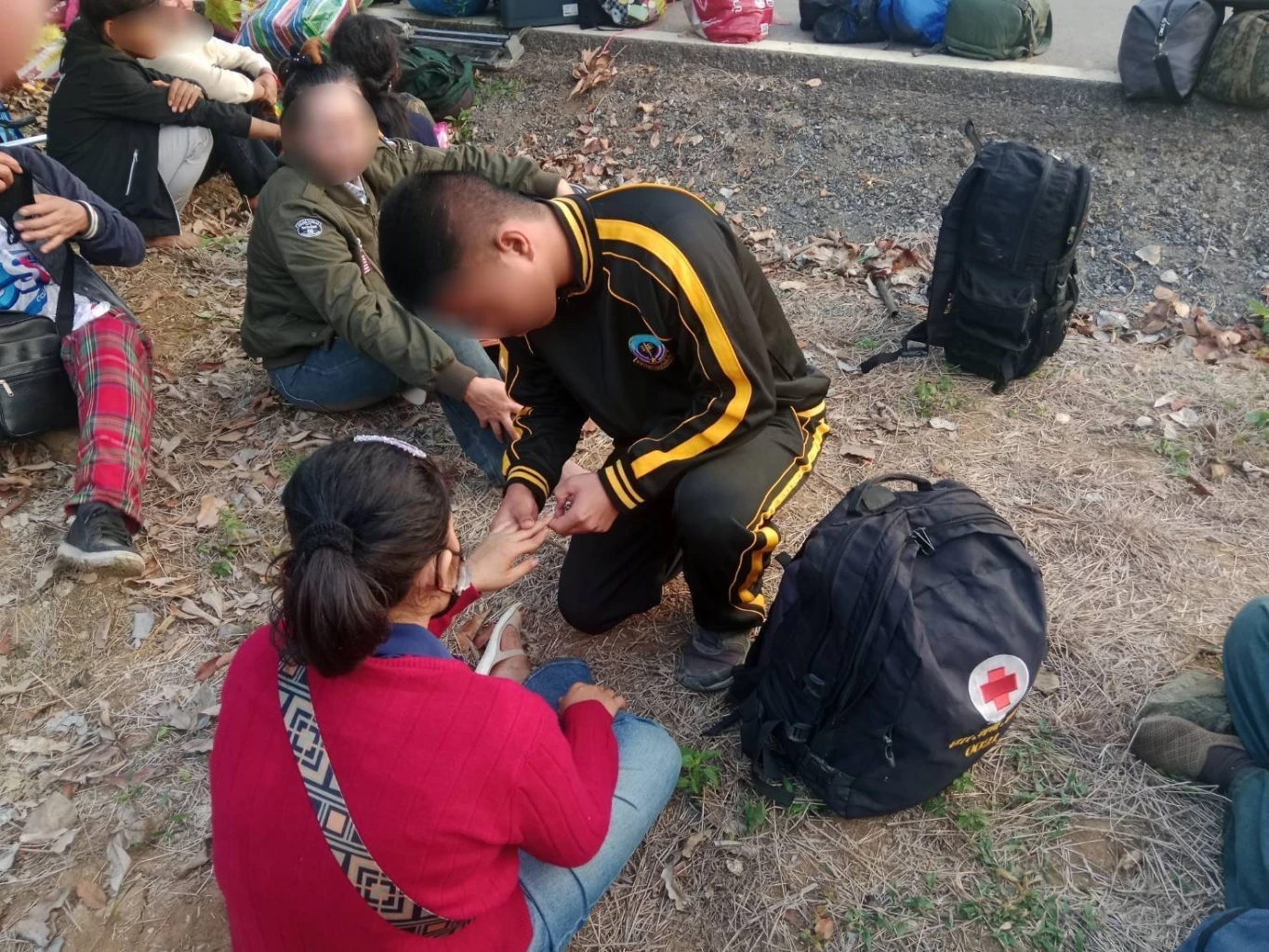 วิกฤตเพื่อนบ้านปะทุ! แรงงาน "กัมพูชา" นับร้อยหนีตาย ลอบเข้า "ประเทศไทย"