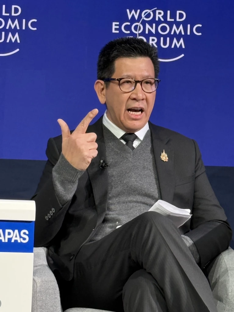 'เอกนิติ' ปิดภารกิจดาวอส ปักธงไทยบนเวทีโลก ลุยแผนลงทุน 5 แสนล้าน