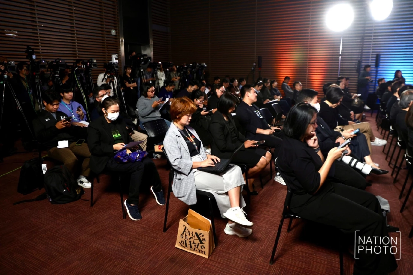 "กกต." ผนึกกำลัง "25 องค์กรสื่อ" รายงานผลการเลือกตั้ง 8 ก.พ.นี้ แบบเรียลไทม์